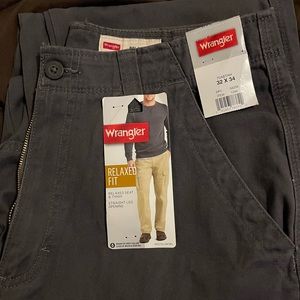 Wrangler Relax Fit Cargo Pants